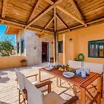 Eleftherias Garden House Ferienhaus